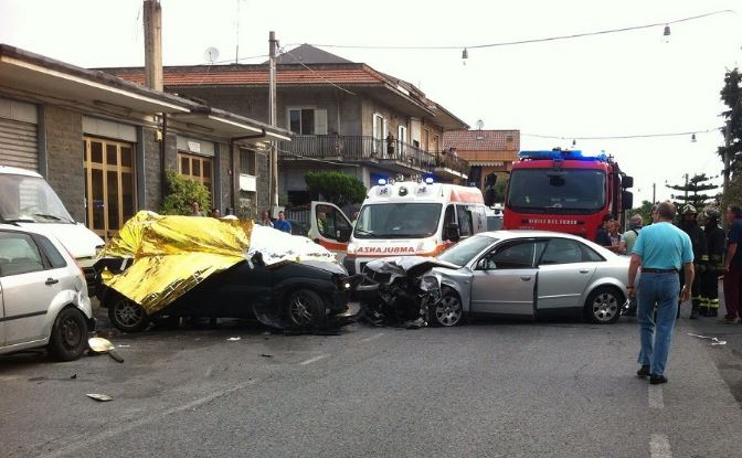 statistiche sugli incidenti stradali 2015