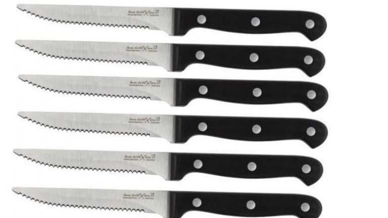 ritirato il coltello bistecca con lama dentata